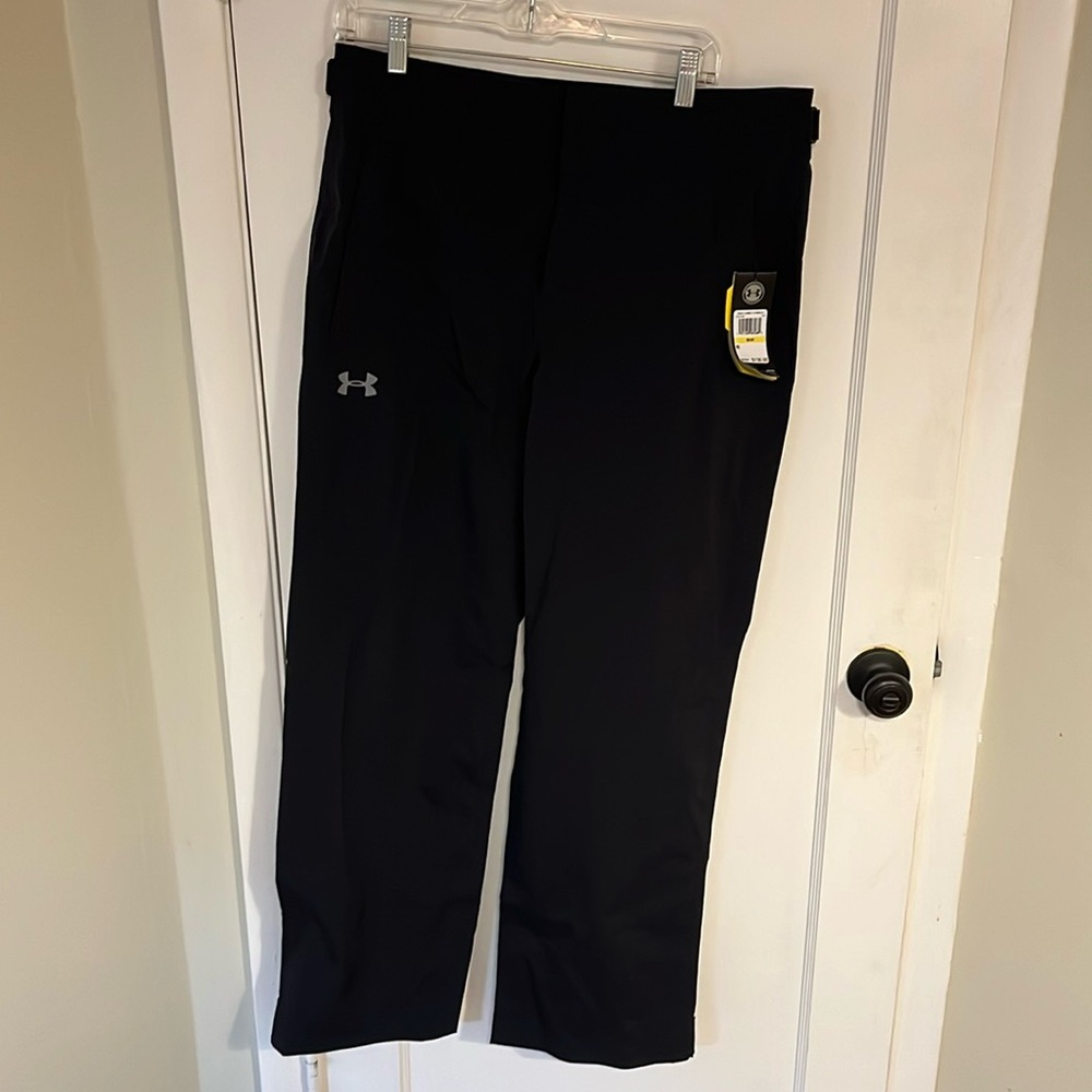 Men’s Under Armour Rain Pants - Medium